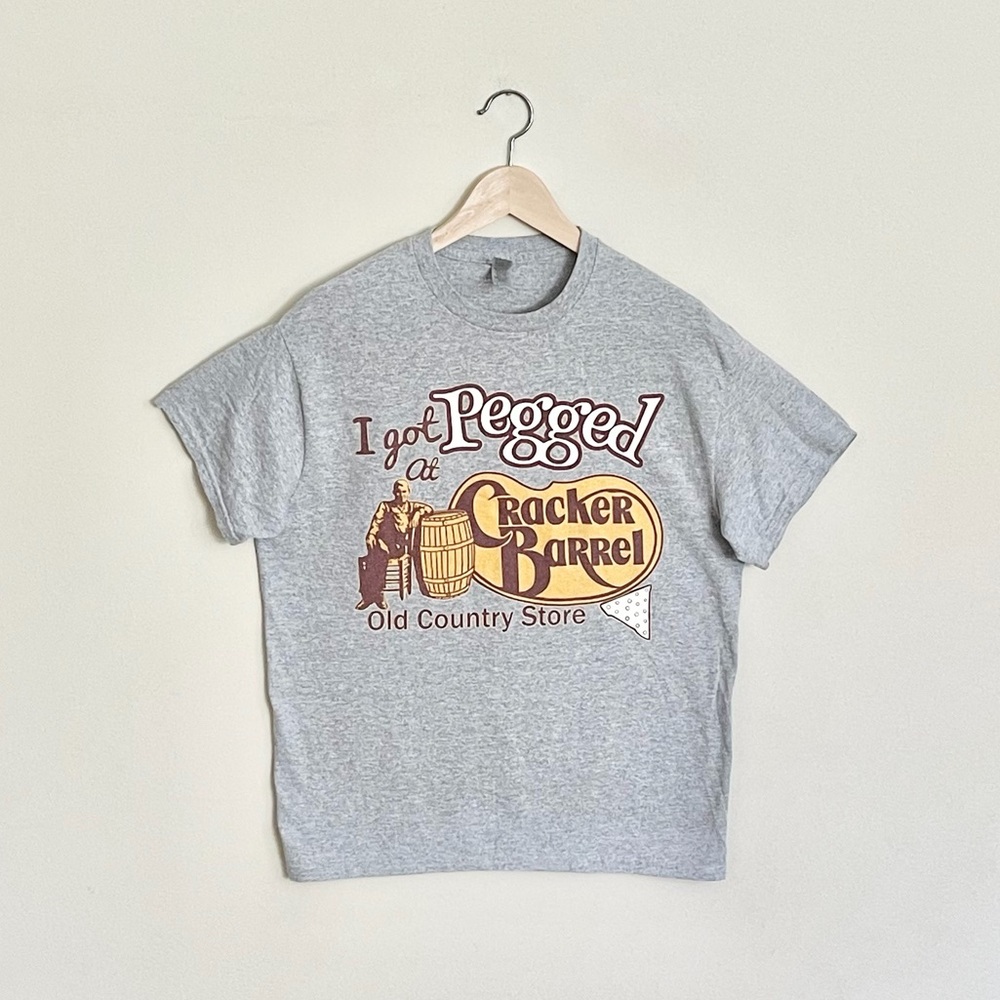 Cracker Barrel Peg Game Funny Parody Gray T Shirt Adult size Medium